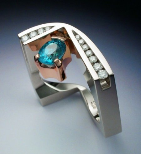 Metamorphosis Jewelry white and rose gold ring with zircon and blue diamonds