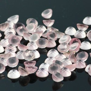 Joopy Gems 5mm rose cut rose quartz