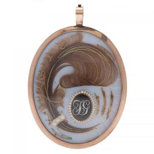 Large Victorian Memorial Pendant in Gold